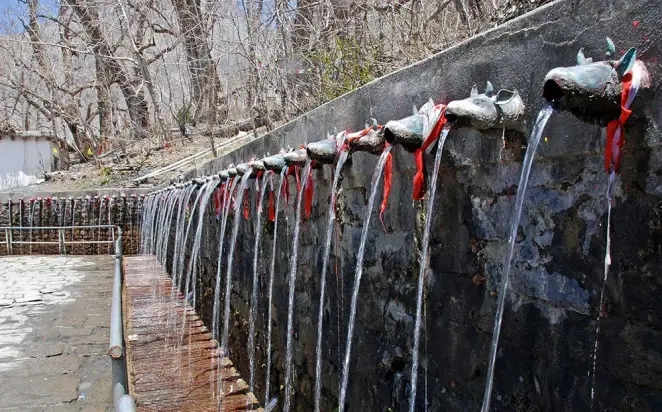 108-holy-taps-in-muktinath