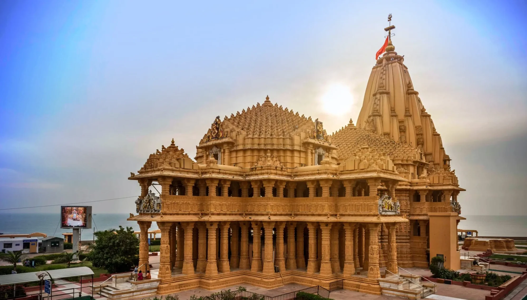 Dwarkadish-temple - Gujarat